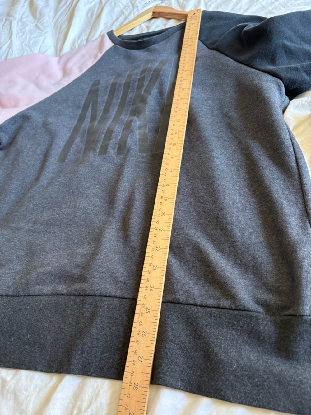 Nike dri fit crewneck sweater color block pink grey black size large - Picture 5 of 9